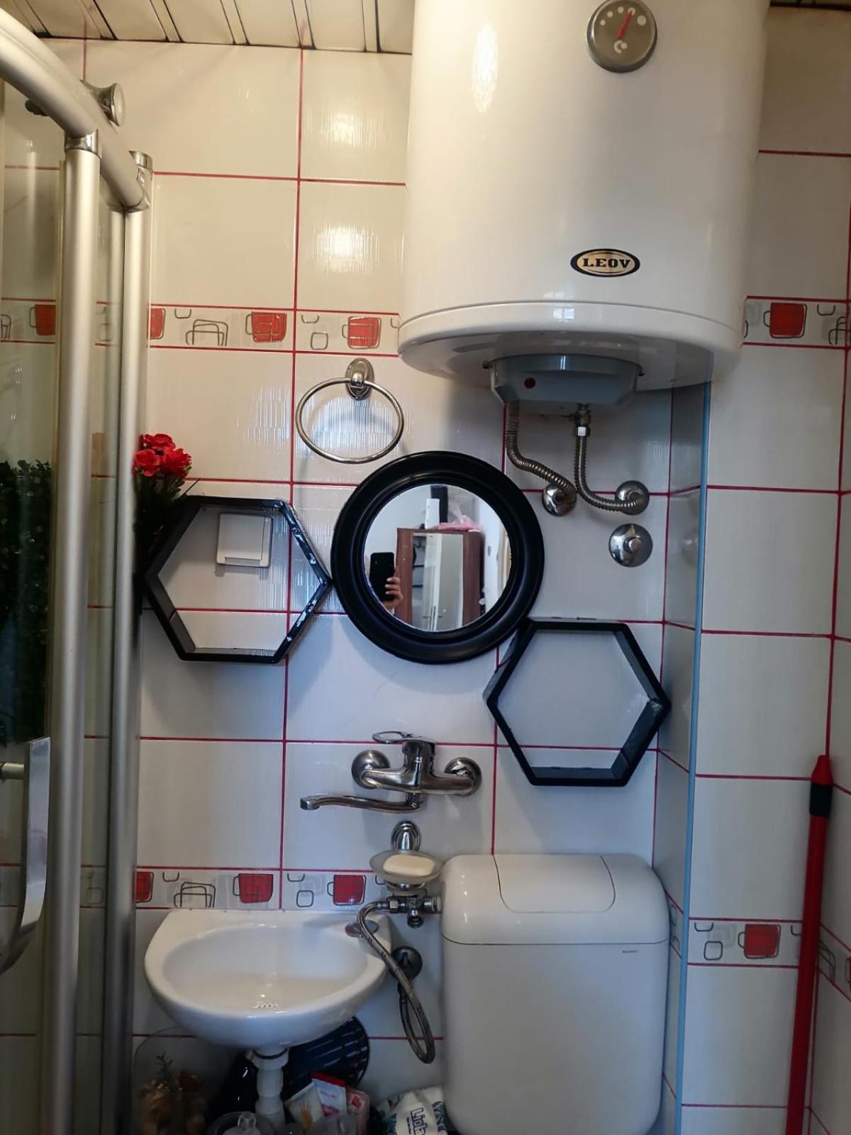 Small Low Cost Studio Belgrad Zewnętrze zdjęcie